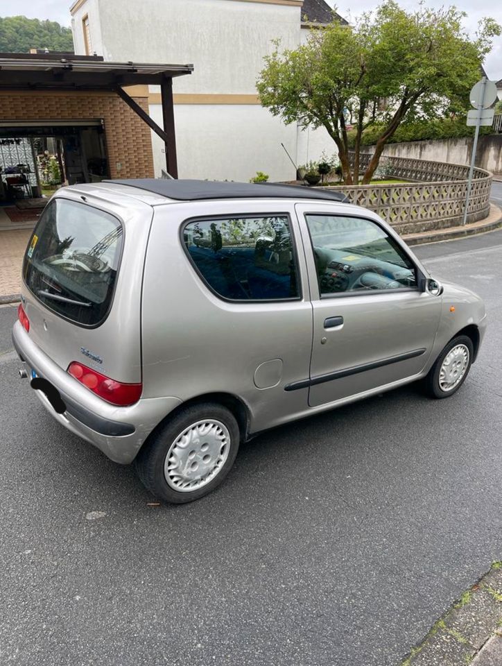 Fiat Seicento in Kamp-Bornhofen