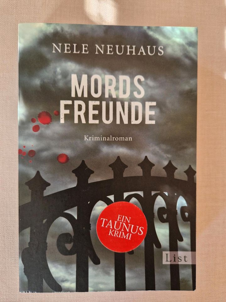 Nele Neuhaus MORDS FREUNDE in Vaterstetten