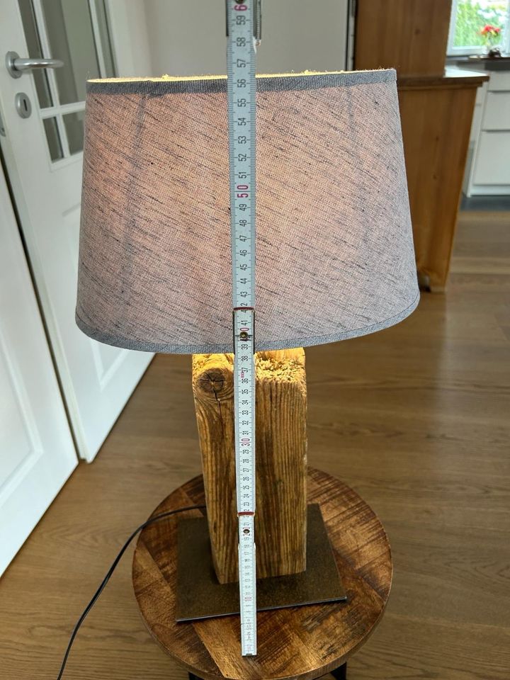 handmade Tischlampe | Stehlampe aus Treibholz in Schwarzenbek