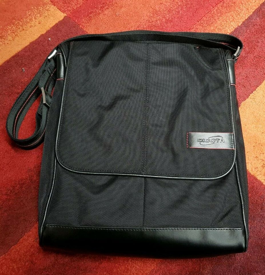 DICOTA Notebooktasche bis 15,6 zoll in Dresden