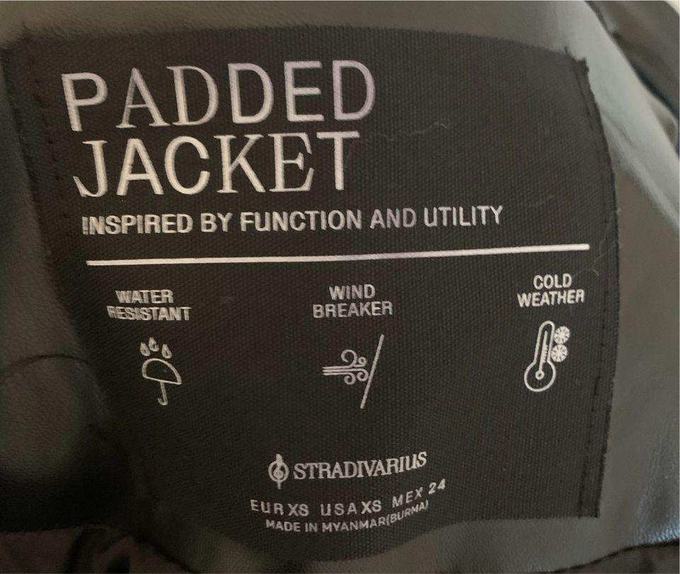 Stradivarius Paddet Jacket Damen Frauen in Mitterteich