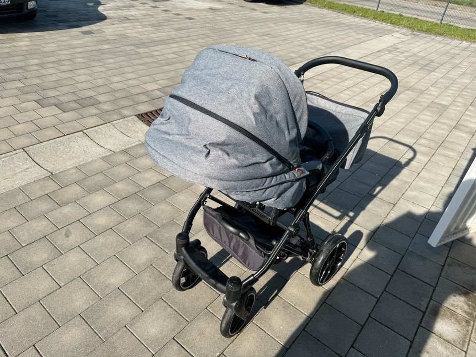 Kinderwagen mit Sportaufsatz in Hoyerswerda