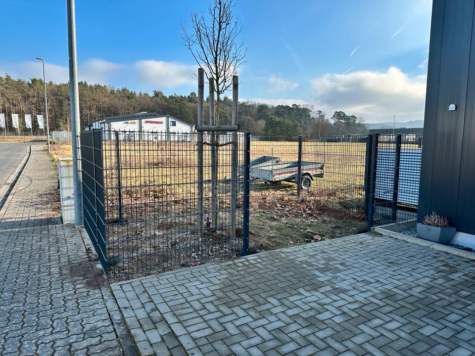 Doppelstabmattenzaun Gittermattenzaun Tor Sichtschutz Gabionen in Erlenbach am Main 