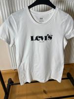 Levi‘s T-Shirt Gr. M weiß Bayern - Lichtenfels Vorschau