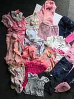 Mädchen kleidunger paket 6-9 Monate Bekleidungspaket Hessen - Erlensee Vorschau
