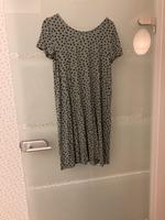 Only S Kleid Sommerkleid 36/38 Niedersachsen - Bad Nenndorf Vorschau
