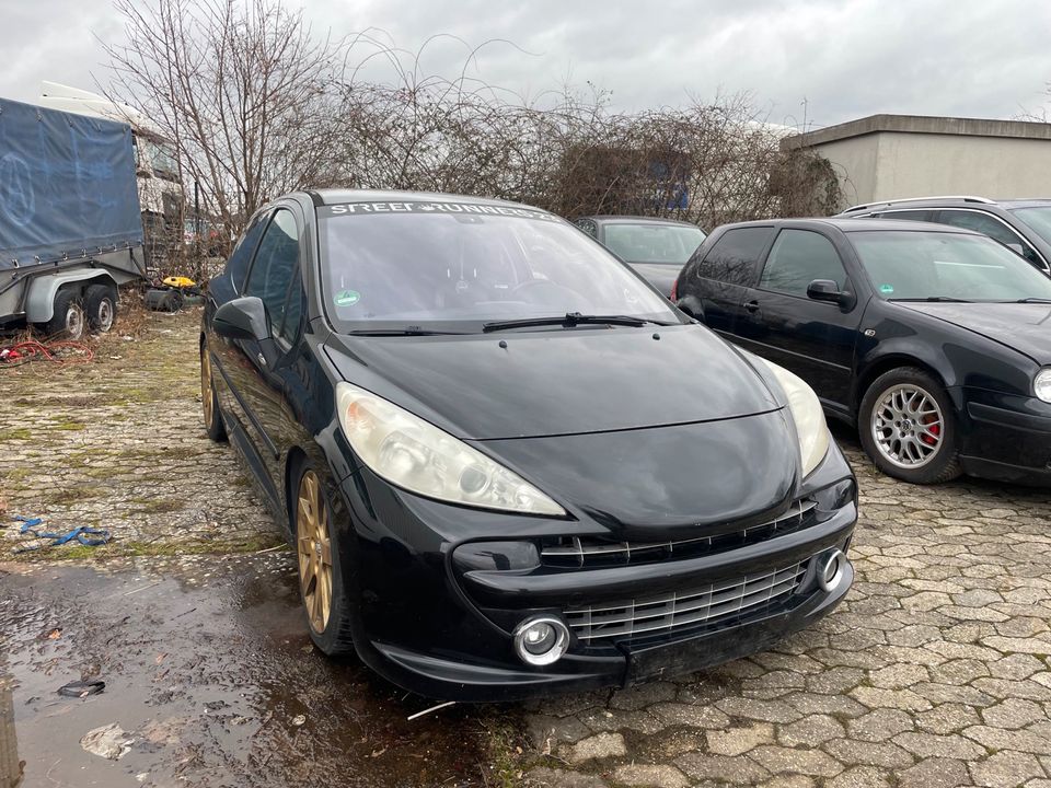 Peugeot 207 in Hildesheim