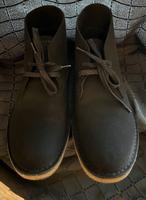 CLARKS Desert Boot vegan Veloursleder schwarz Gr 44 Hamburg - Wandsbek Vorschau