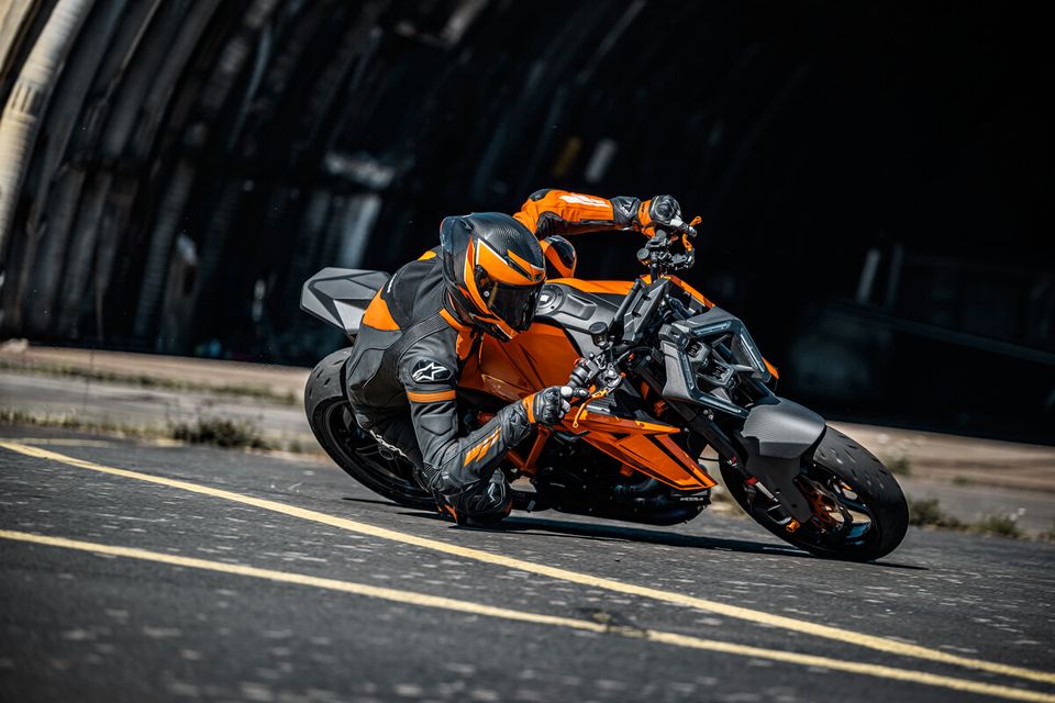 KTM 1390 Super Duke R Evo 2024 in Winnenden