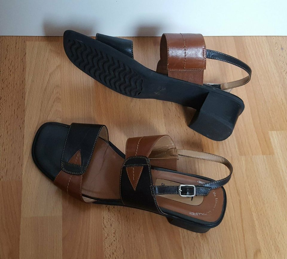 Jana Sandalen: echtes Leder, Luftpolster-Sohle, schwarz-braun, 39 in  Rheinland-Pfalz - Lahnstein | eBay Kleinanzeigen ist jetzt Kleinanzeigen