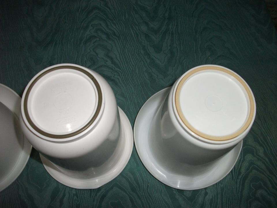 Rührtopf, Rührschüssel, Messbecher, aus Kunststoff, 3 Stück in Torgelow