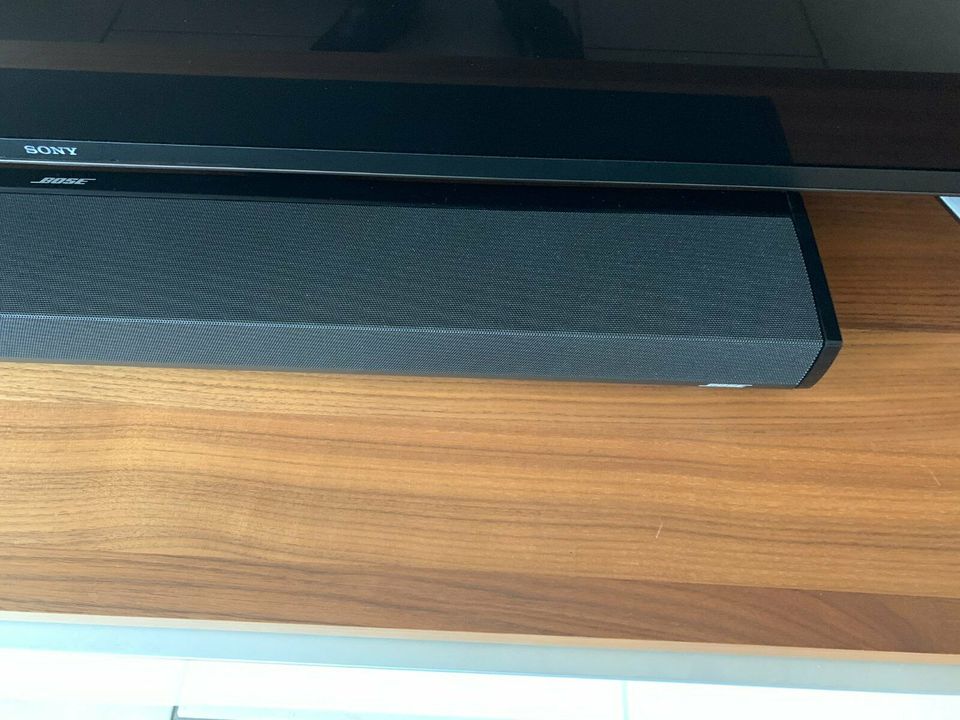 Bose Lifestyle 135 Serie 2 , Boxen Set, 1x Soundbar, 1x Subwoofer in Köln