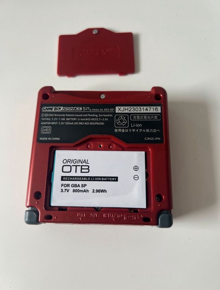 GBA Sp Gameboy Advance Rot Neuwertig Groudon Pokémon in Hannover