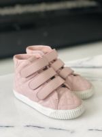 Burberry Schuhe Stiefeln Sneakers Mädchen Gr. 28 super Zustand Berlin - Biesdorf Vorschau