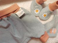 Babyset Frühchenset 48/50 Mitwachshose Pumphose Schuhe Halstuch Bayern - Lichtenfels Vorschau