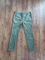 Chinohose G-Star Olivgrün Gr.S/M Niedersachsen - Uelsen Vorschau