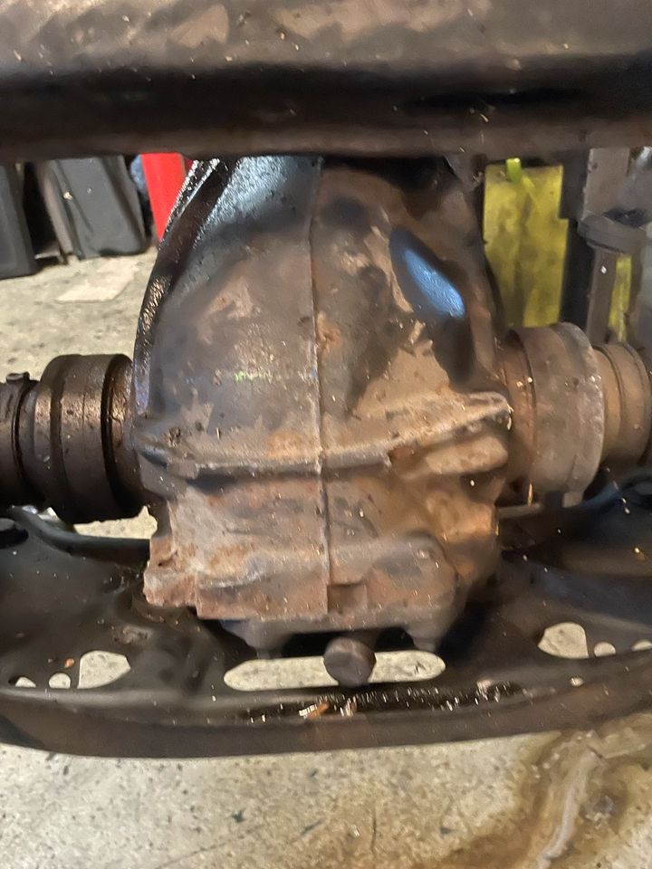 Mercedes Slk 230 differential 1243510585 komplett in Heilbronn