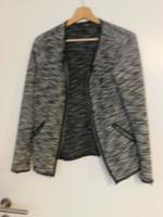 Oberteil Jacke Damen Büro chic schwarz/weiss Gr. 40 Nordrhein-Westfalen - Kempen Vorschau