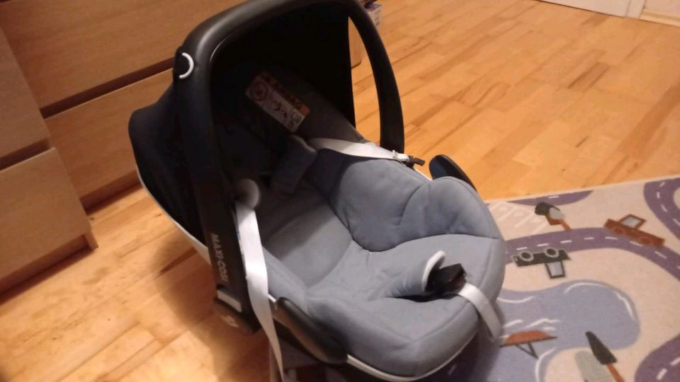 Maxi Cosi Pebble Pro i-Size in Ober-Ramstadt