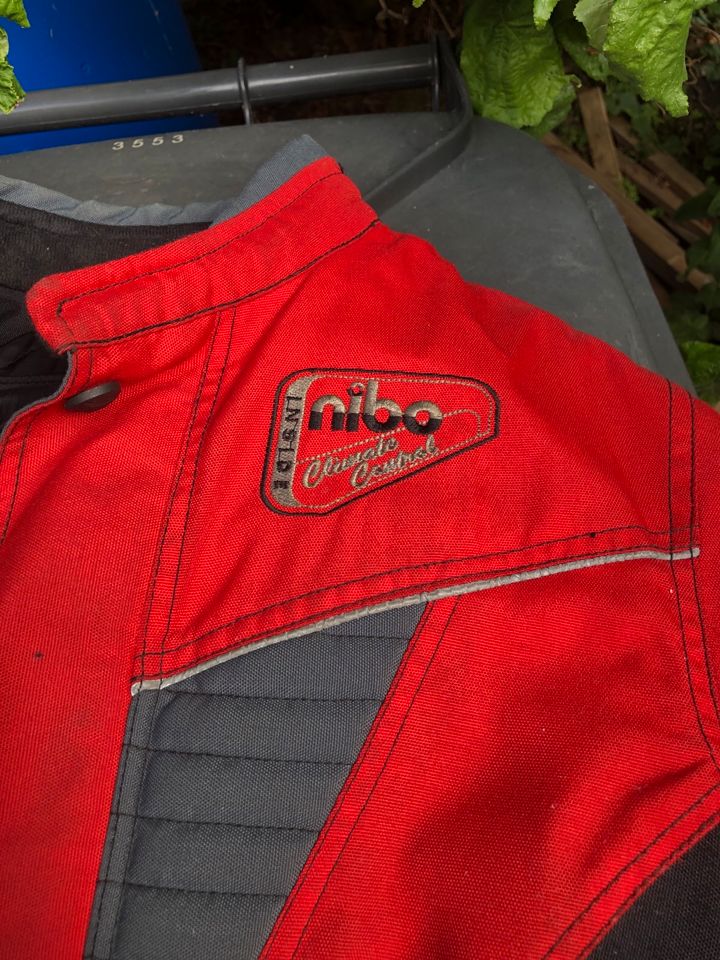 Motorradjacke, Polo Lederhose Kind /Weiblich gegen Faire Angebote in Neuwied