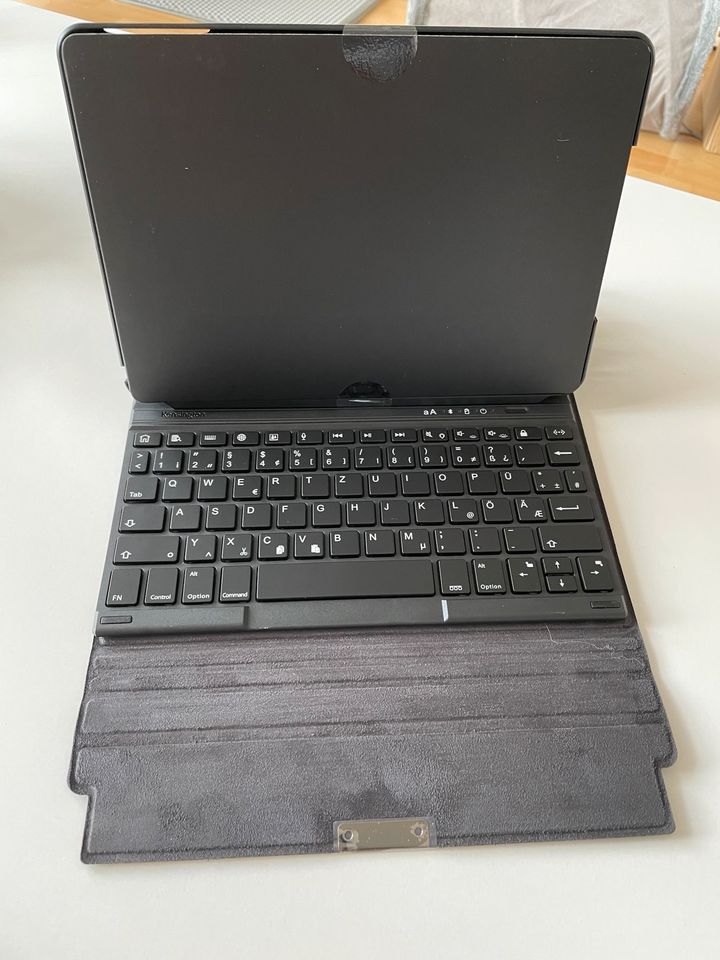 Kensington Thin Folio Tastatur - für iPad AIR in Markkleeberg