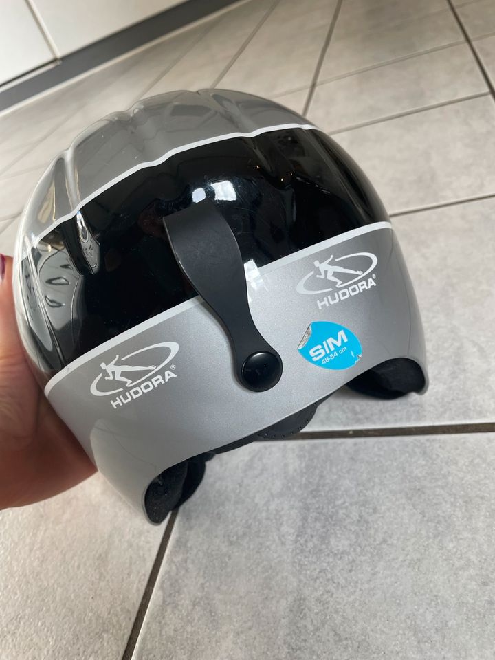 Ski Helm hudora gr.S/M 48-54 cm in Frankfurt am Main