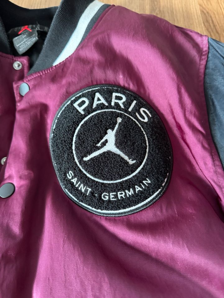 Jordan x Psg bomberjacke in Essen