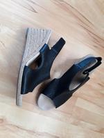 39 Clarks Plateau Sandale  schwarz neuwertig Leder Niedersachsen - Achim Vorschau