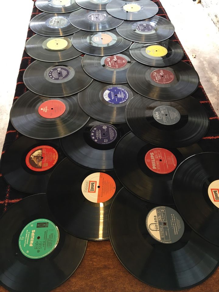 60 Klassische LP Schallplatten gemischt in Kinheim