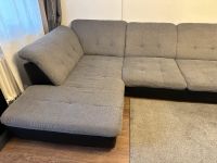 Couch mit Ottomane (links) mit grauen Webstoff abzugeben Berlin - Spandau Vorschau