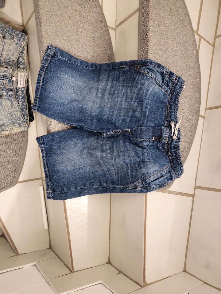 5 x Jeansshorts 146 152 in Neunkirchen