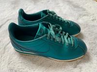 Nike Sneaker petrol Größe 38 fast neu Hessen - Kirtorf Vorschau