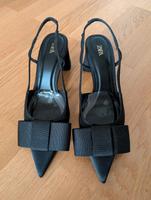 Schwarze Slingback Pumps mit Schleife 35 Neuhausen-Nymphenburg - Neuhausen Vorschau