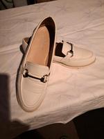 Schuhe weiß Bayern - Oerlenbach Vorschau