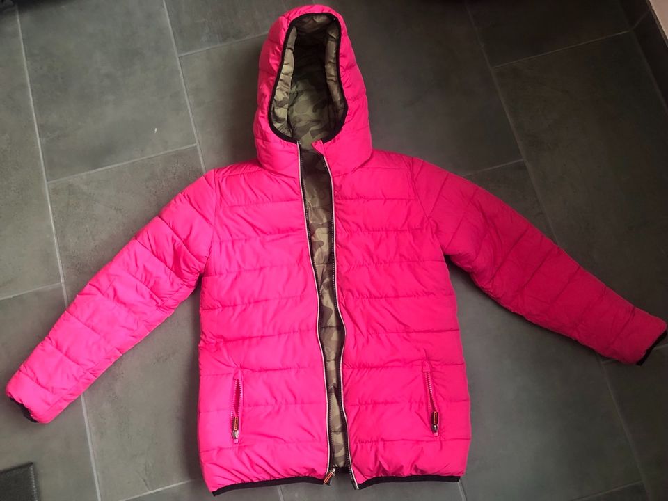 Winterjacke von Superdry Gr. 158 in Stollberg