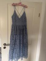 Schönes Spitzenkleid Gr.40 von H&M NEU Niedersachsen - Langenhagen Vorschau