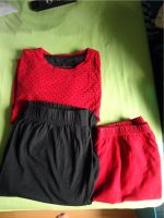 rot schwarzer   Schlafanzug mit Punkten + shorty rot Köln - Porz Vorschau