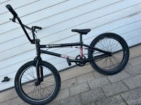 KHE BMX Bike Fahrrad Modell Dirty Harry schwarz 20 Zoll 4 Packs Bayern - Großostheim Vorschau