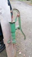 Hand Schwengel Pumpe, etwas rostig aber funktioniert Nordrhein-Westfalen - Hünxe Vorschau