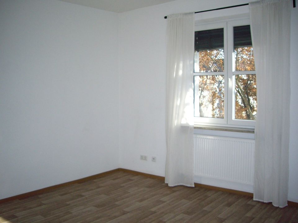 Helle   2,5  Zimmer - Altbauwohnung  73 qm ,  Nürnberg, Südstadt in Nürnberg (Mittelfr)