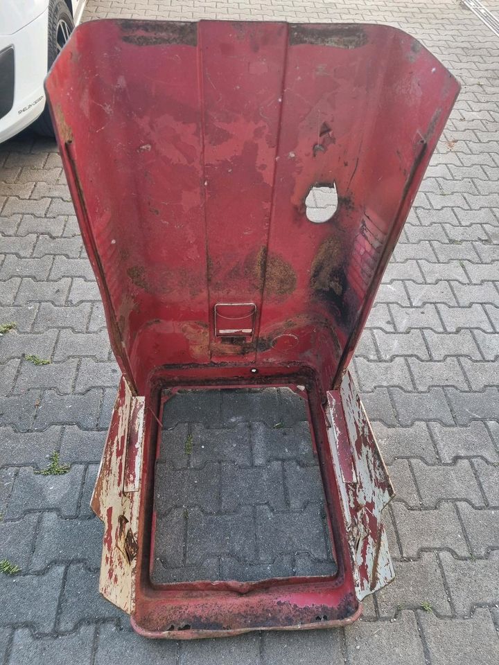 Kotflügel Tank Haube Anhängemaul vom IHC 824 in Baden-Württemberg -  Göggingen | Gebrauchte Agrarfahrzeuge kaufen | eBay Kleinanzeigen ist jetzt  Kleinanzeigen