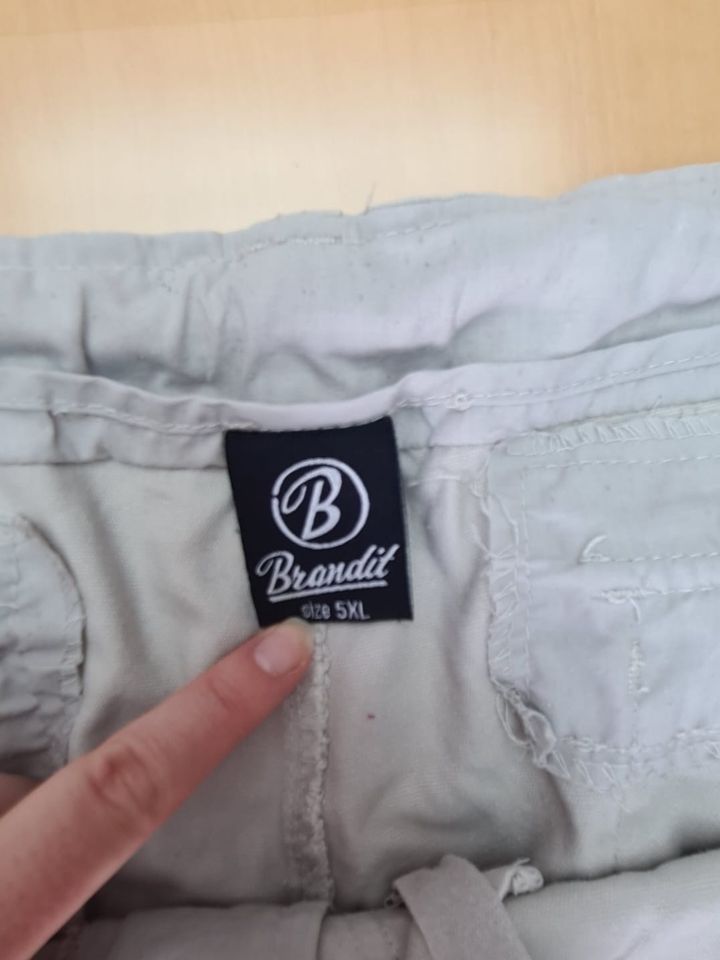 Bandit Shorts beige Größe 5XL guter Zustand in Mannheim
