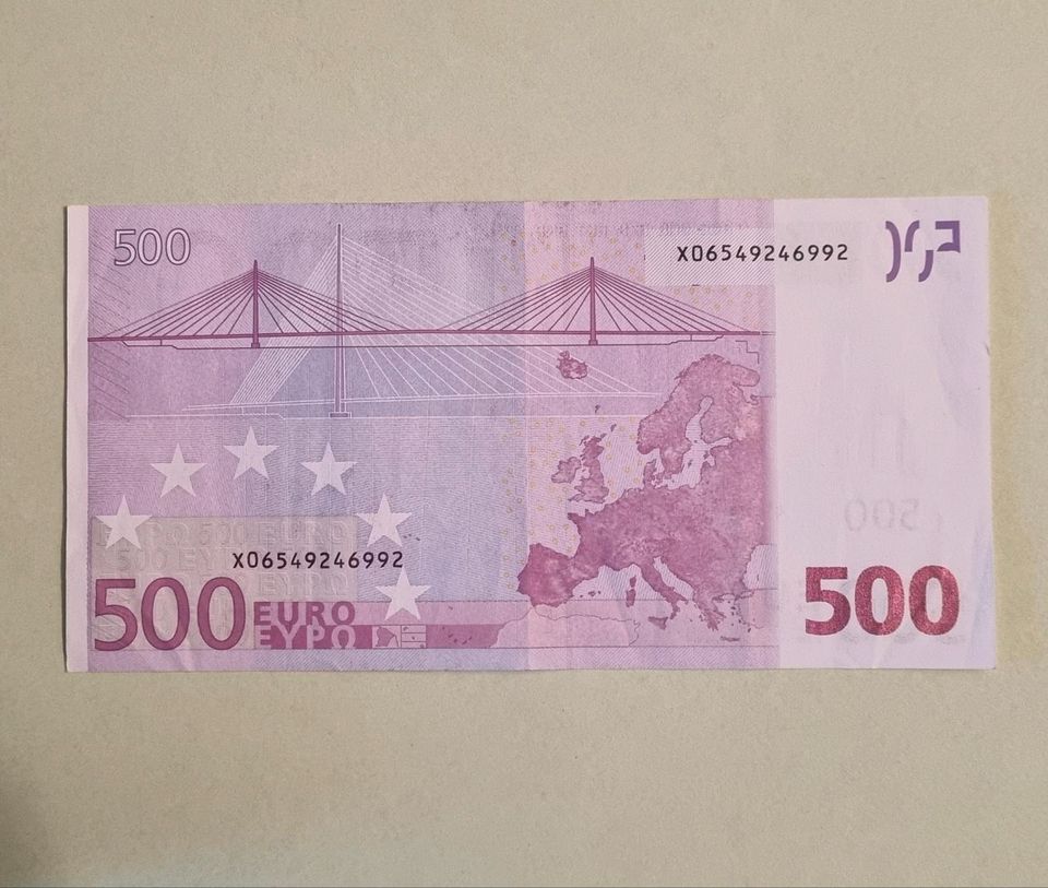 500 Euro Banknoten versch. SN in Glindenberg
