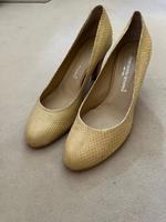 Lederpumps "Konstantin Starke", gelb, Gr. 38,5 München - Sendling-Westpark Vorschau