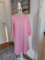 Festliches Kleid ESPRIT Gr. 38 orange flieder NEUWERTIG Nordrhein-Westfalen - Werdohl Vorschau