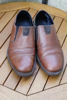 Rieker Slipper, hellbraun glänzend, Größe 43 Mitte - Wedding Vorschau