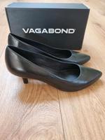 Vagabond schwarze Pumps mit Kitten Heel Größe 42 Modell Disa Bayern - Jettingen-Scheppach Vorschau