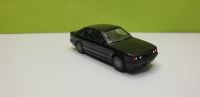 Herpa BMW 525i E34 limo in Schwarzmet. 1:87-HO Baden-Württemberg - Böblingen Vorschau