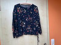 Langarm Shirt, Shirt, Bluse, blau geblümt Größe 40 Bayern - Saal Vorschau