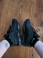 Sportschuhe schwarz Größe 43 Hessen - Alsfeld Vorschau